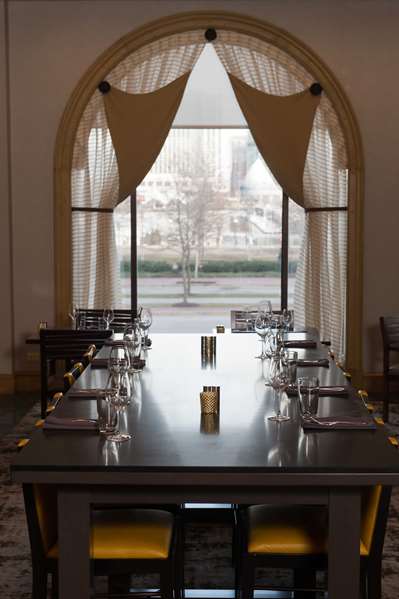 Restaurant - Royal Sonesta Harbor Court Hotel Baltimore