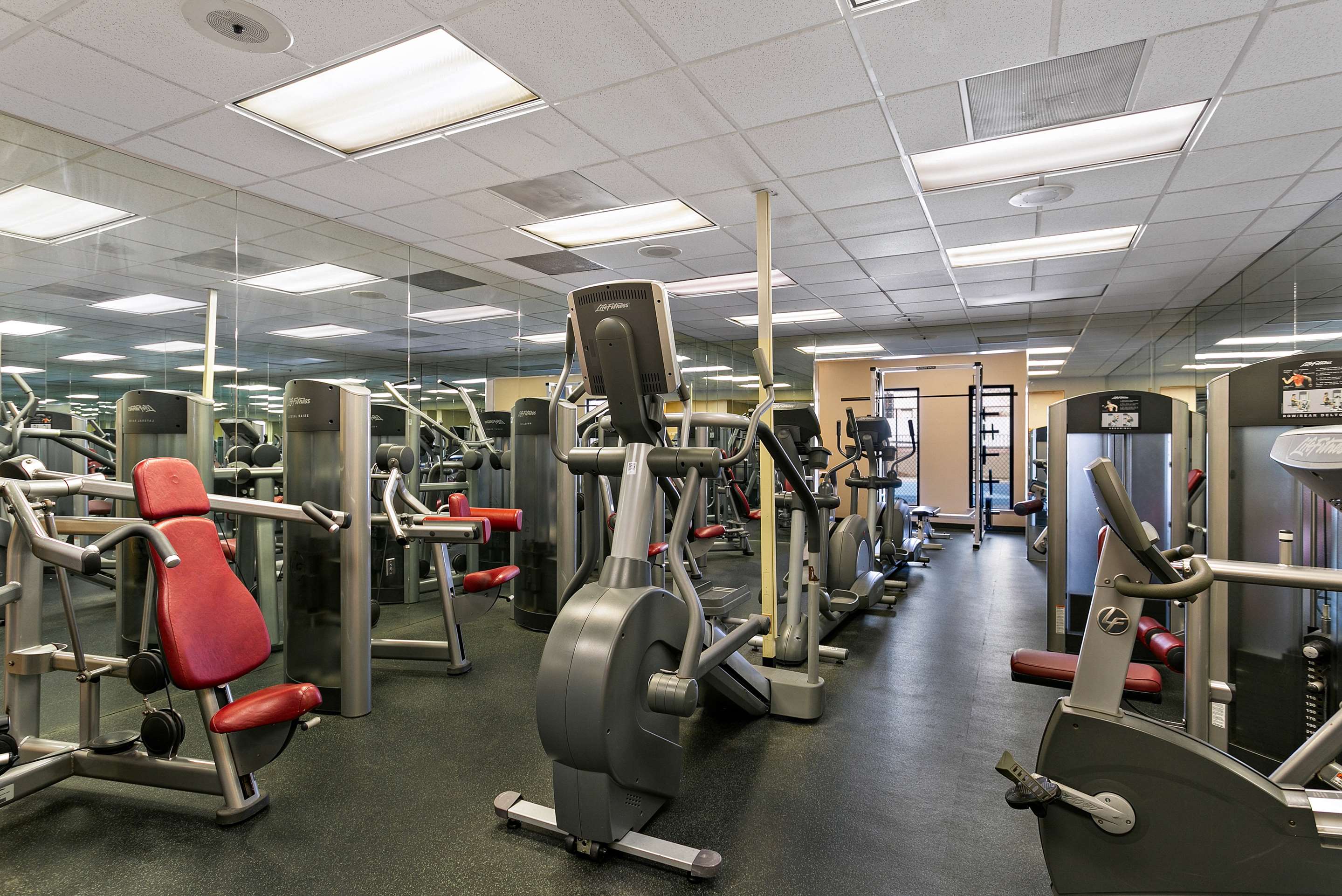 Fitness Center | The Royal Sonesta Harbor Court Baltimore