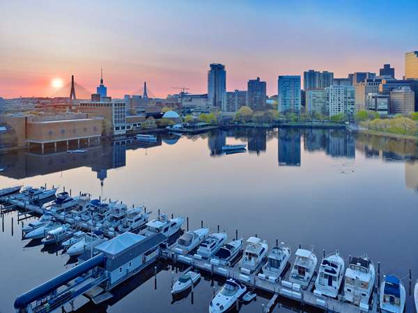  - Royal Sonesta Hotel Cambridge