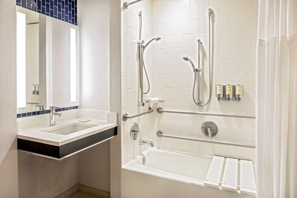  - Royal Sonesta Hotel Cambridge