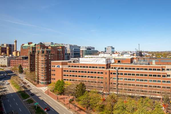  - Royal Sonesta Hotel Cambridge