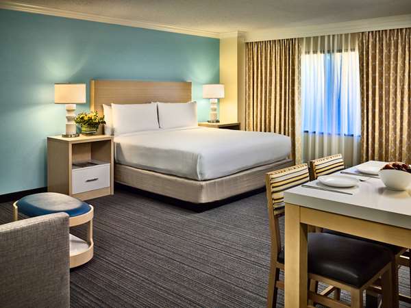  - Sonesta ES Gwinnett Place Hotel Duluth - I-85, Exit 104