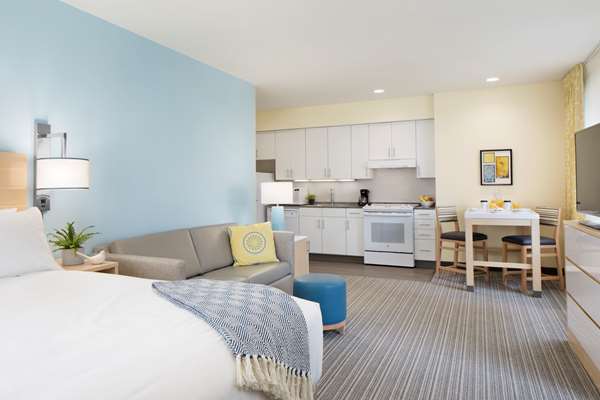  - Sonesta ES Suites Downtown New Orleans