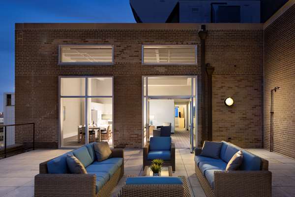 Suite - Sonesta ES Suites Downtown New Orleans
