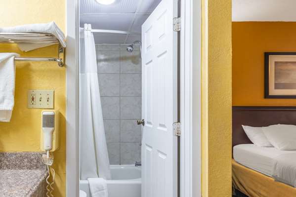  - Americas Best Value Inn Elk City - I-40, Exit 38