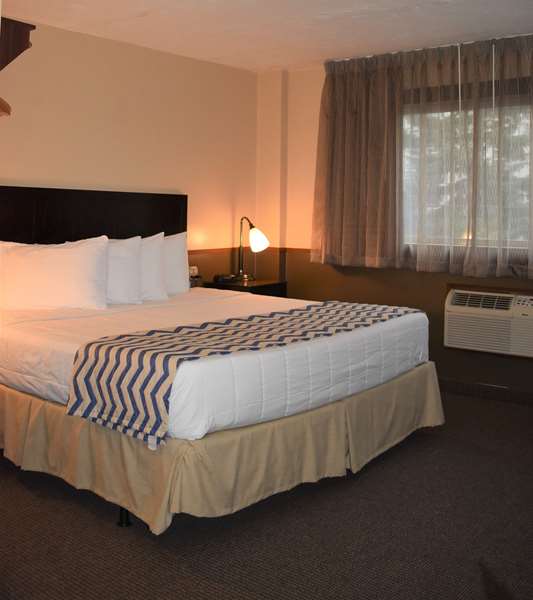  - SureStay Hotel by Best Western Portland City Center