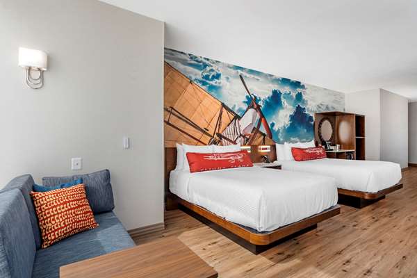  - Cambria Hotel Airport Nashville - I-40, Exit 216