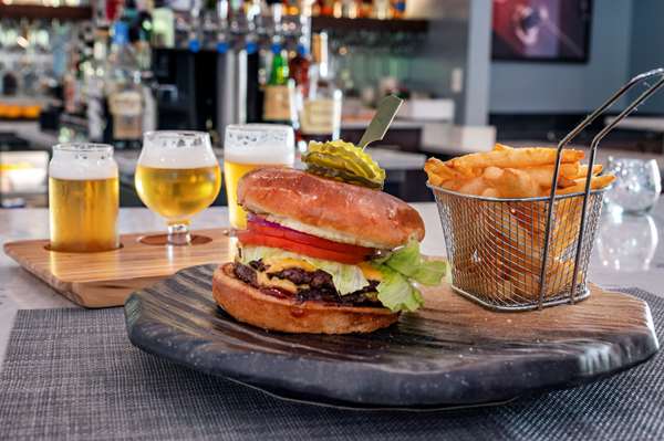 Restaurant - Cambria Hotel Airport Nashville - I-40, Exit 216