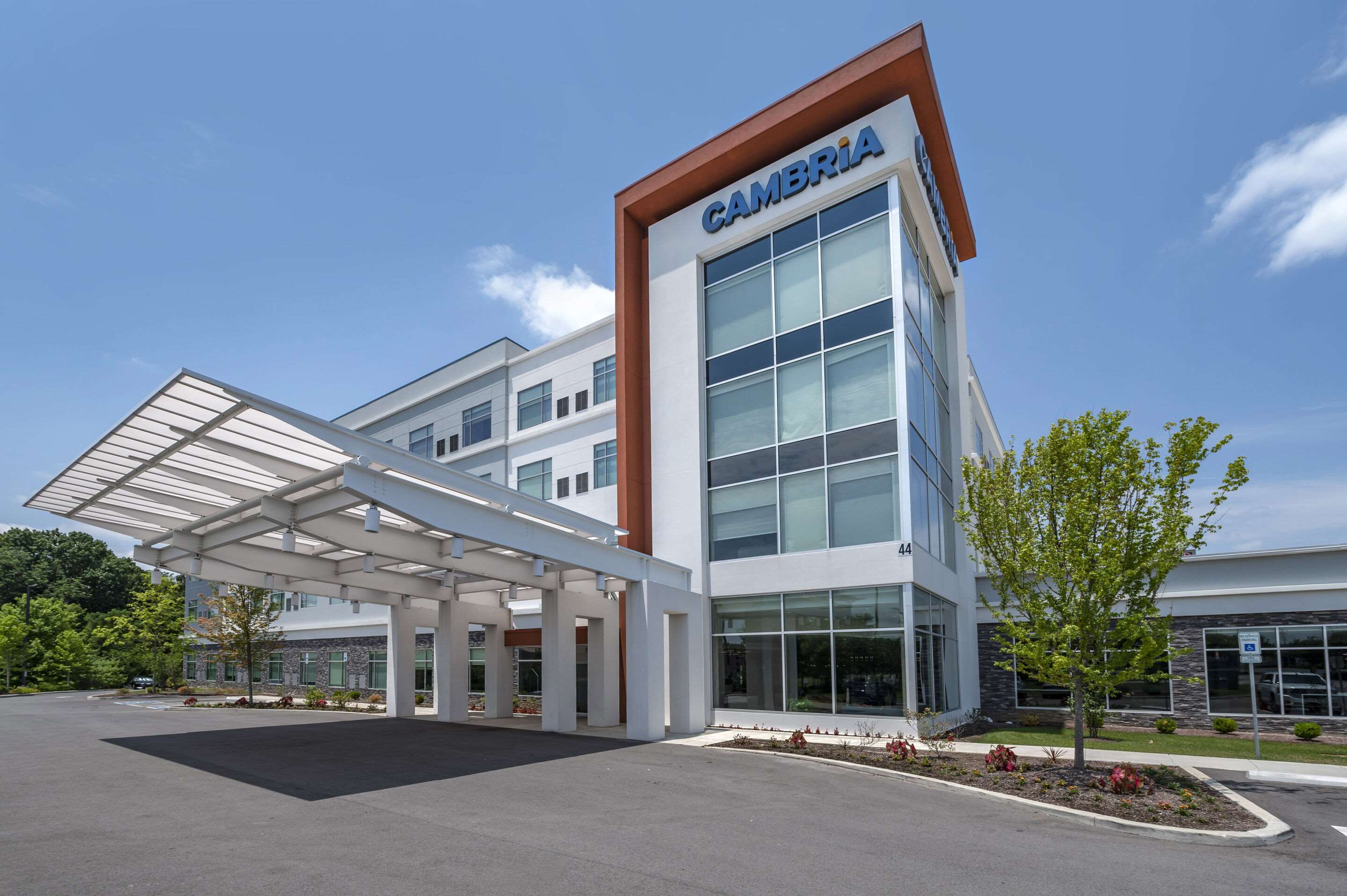 Hotel exterior | Cambria Hotel Nashville Airport