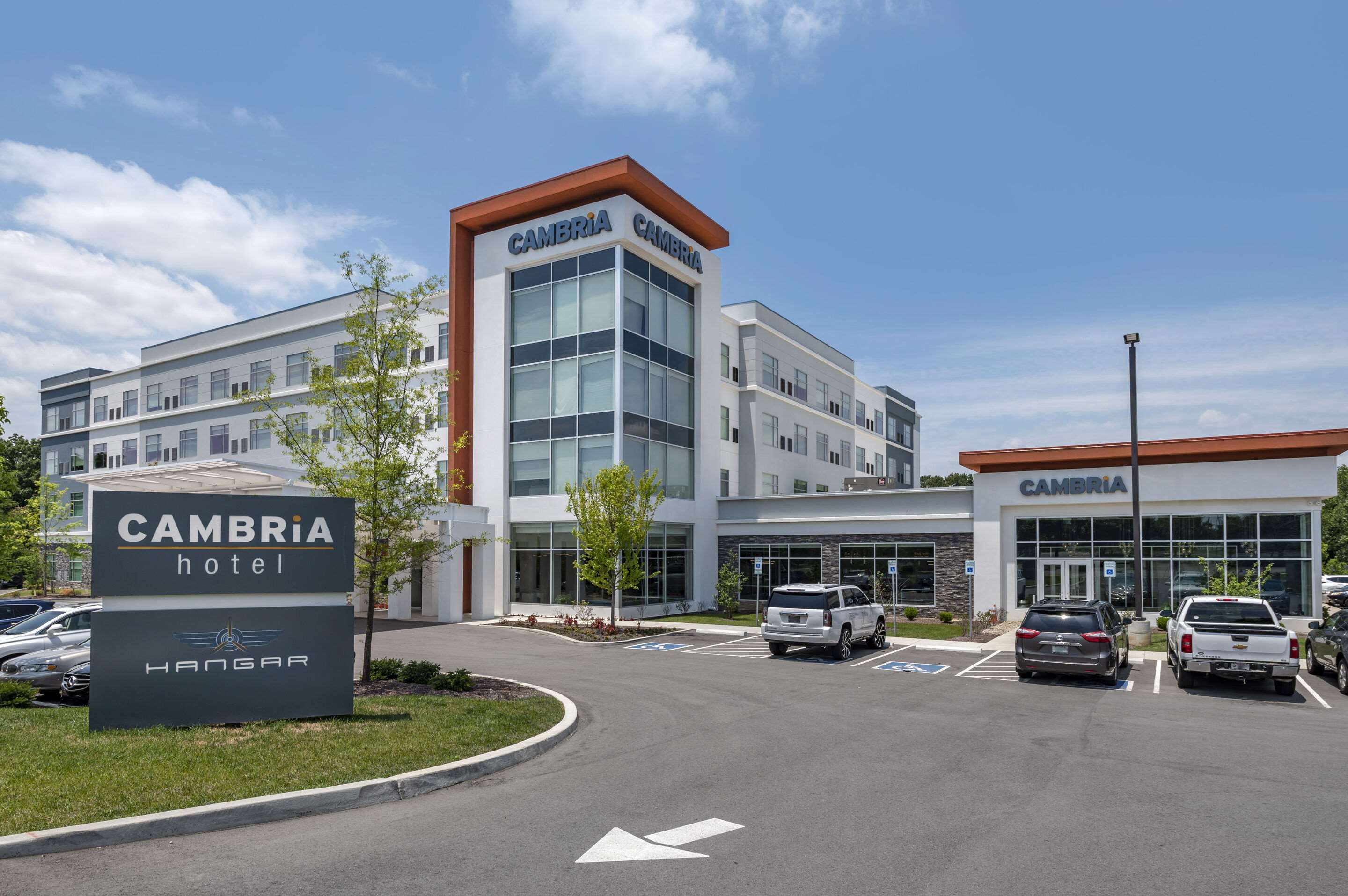 Hotel exterior | Cambria Hotel Nashville Airport