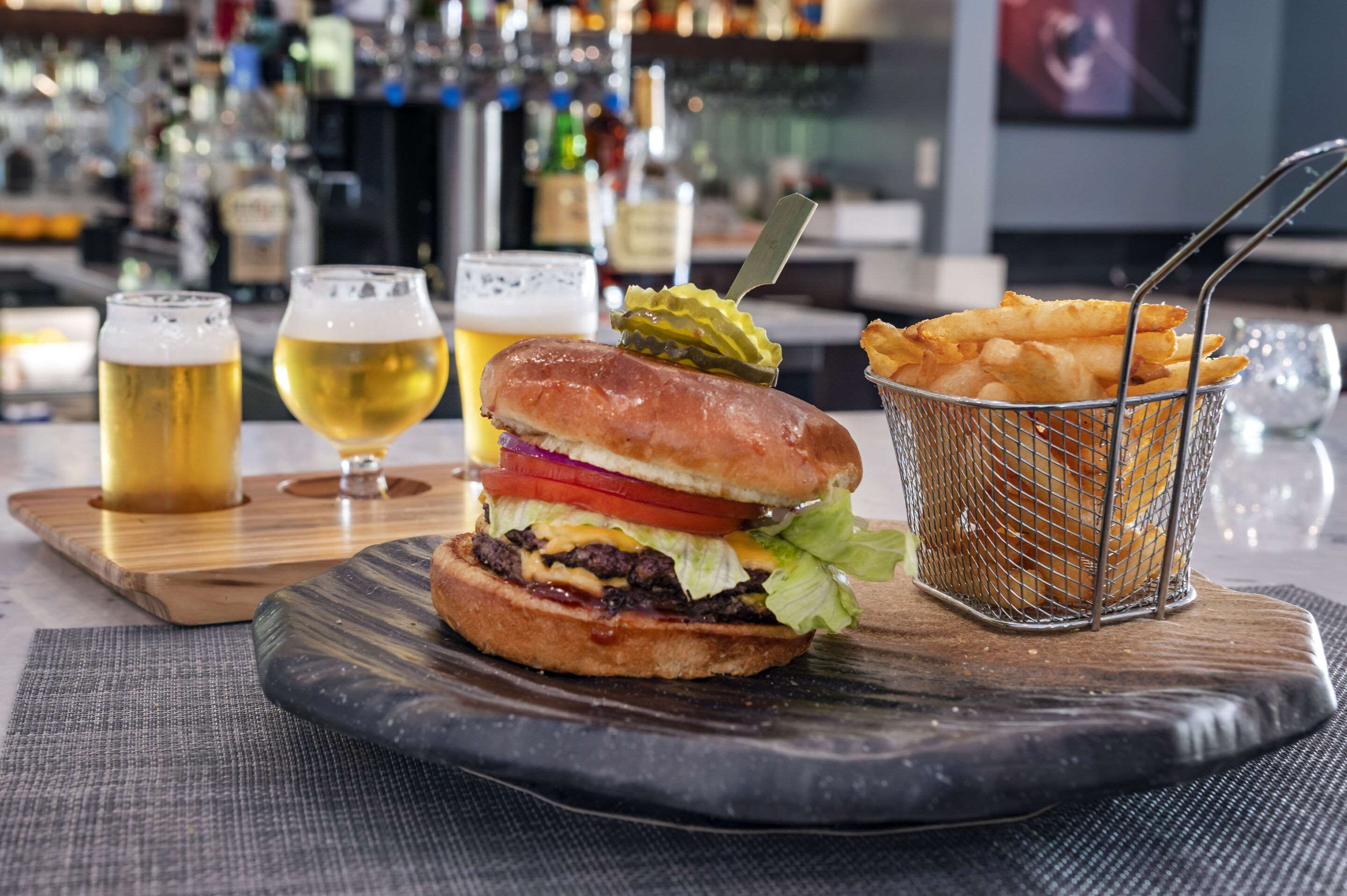 On-site restaurant | Cambria Hotel Nashville Airport
