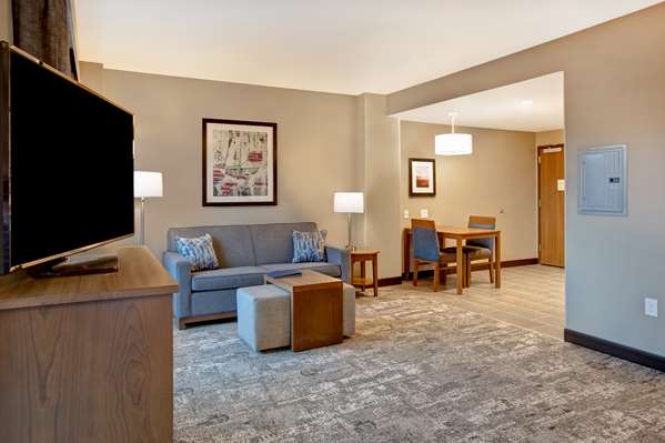  - Homewood Suites by Hilton Summerville - I-26, Exit 199