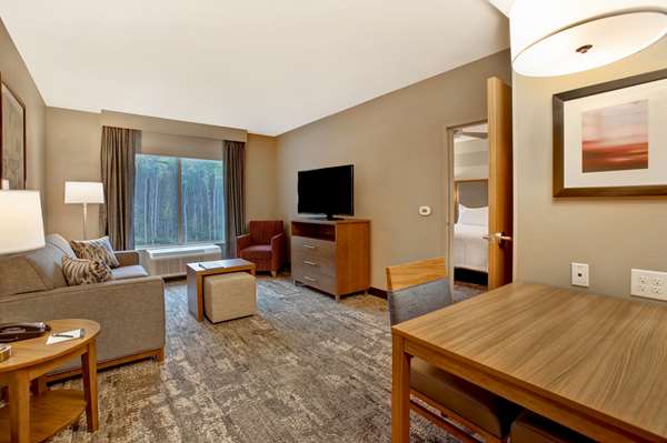  - Homewood Suites by Hilton Summerville - I-26, Exit 199