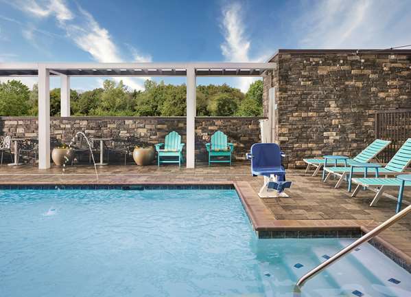 Pool - Home2 Suites by Hilton Pearl - I-20, Exit 48