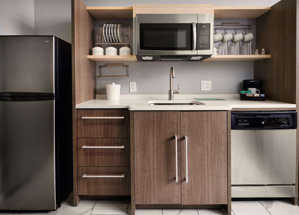  - Home2 Suites by Hilton Pearl - I-20, Exit 48