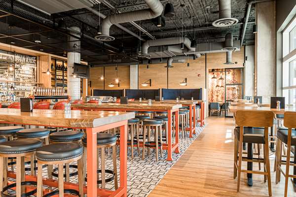 Restaurant - Canvas Hotel Moncton