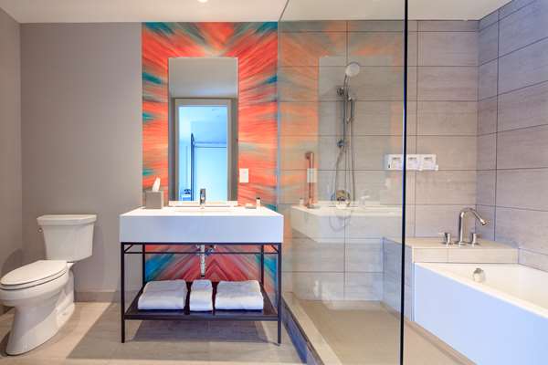  - Canvas Hotel Moncton