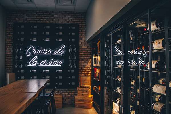 Bar - Canvas Hotel Moncton