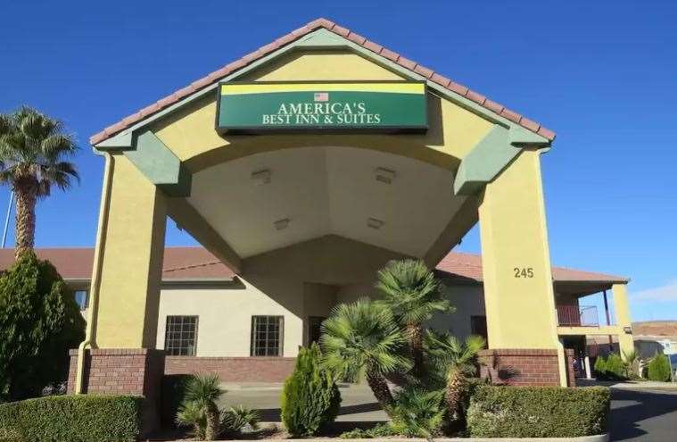 Exterior | America's Best Inn & Suites