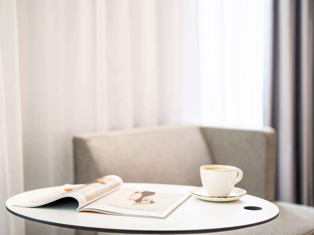 Novotel Leicester Room Type - Superior Room with Kingsize Bed