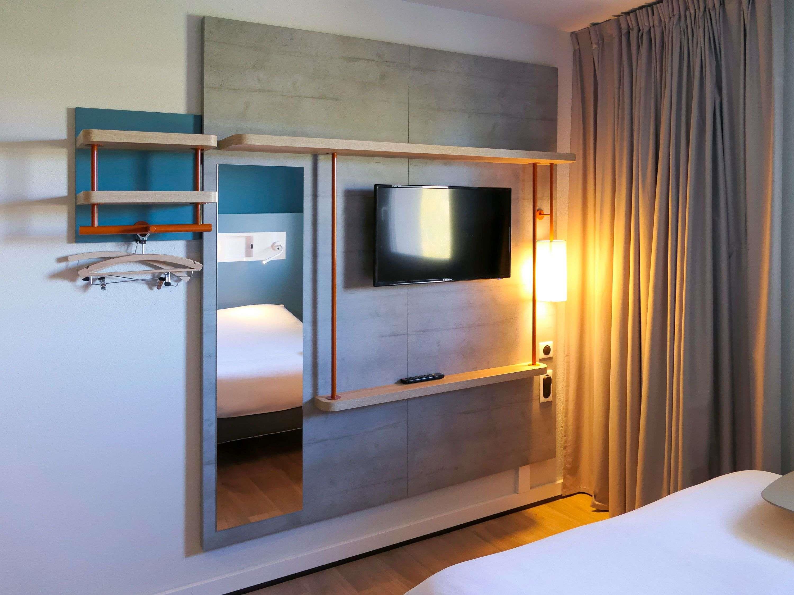Ibis Budget P Room Type - DOUBLE - room with 1 double bed for 2 people