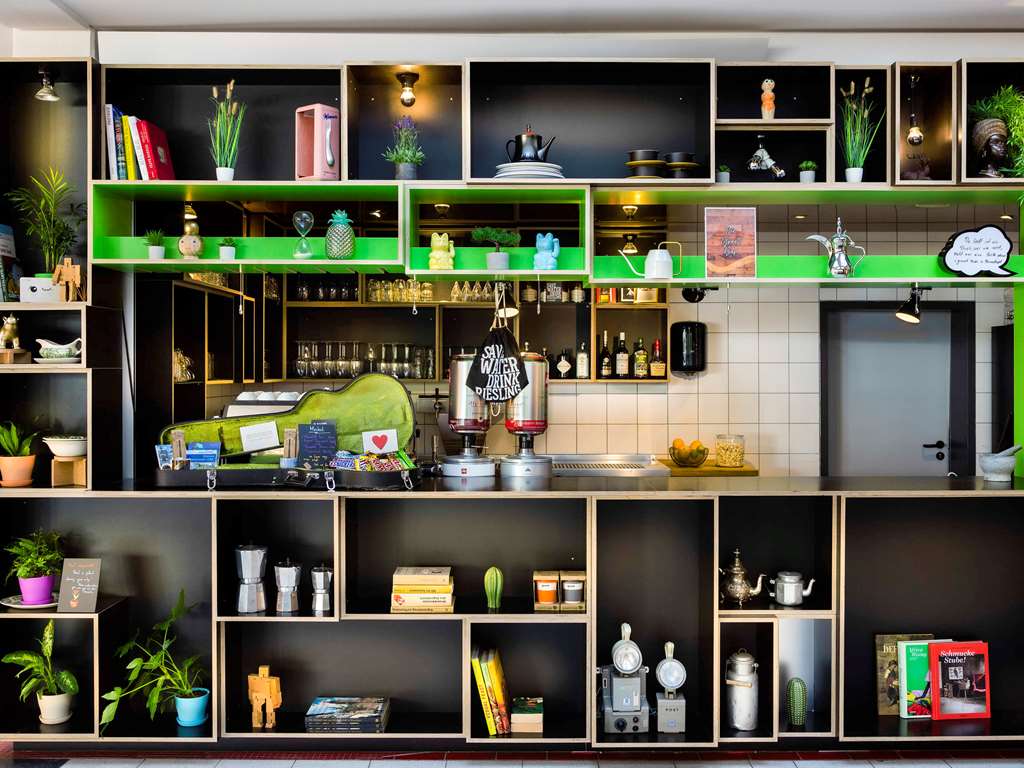 greet Hotel Darmstadt - Tap to explore photos