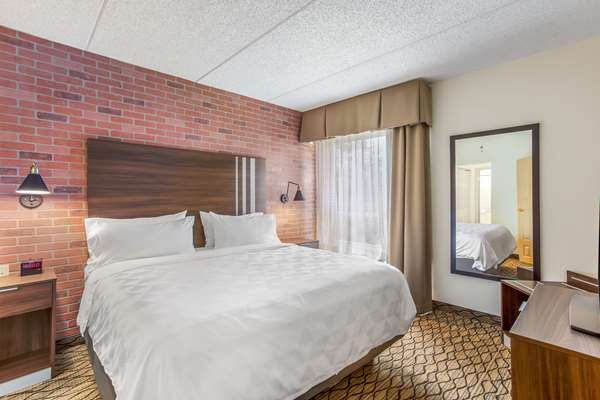 Suite - Burrstone Inn New Hartford