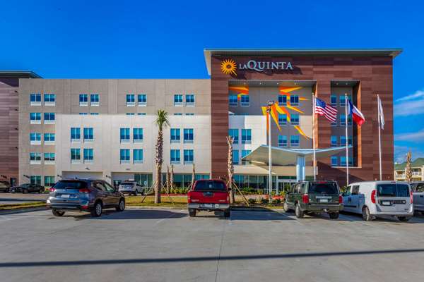 Exterior view - La Quinta Inn & Suites Galveston