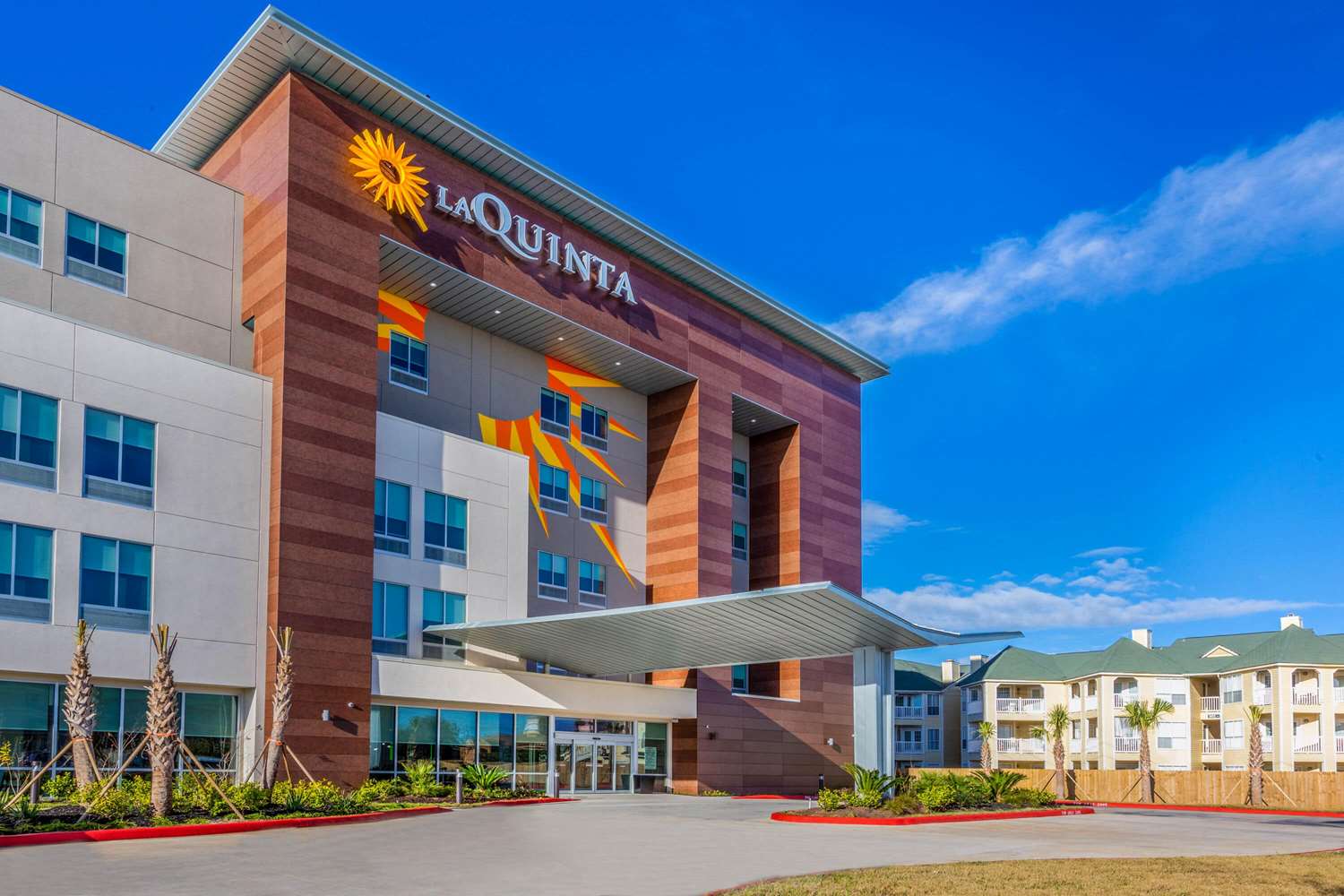 La Quinta Inn & Suites Galveston, TX See Discounts