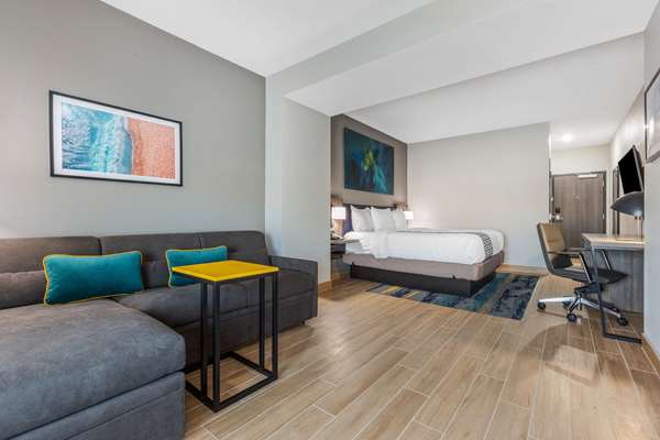  - La Quinta Inn & Suites Galveston