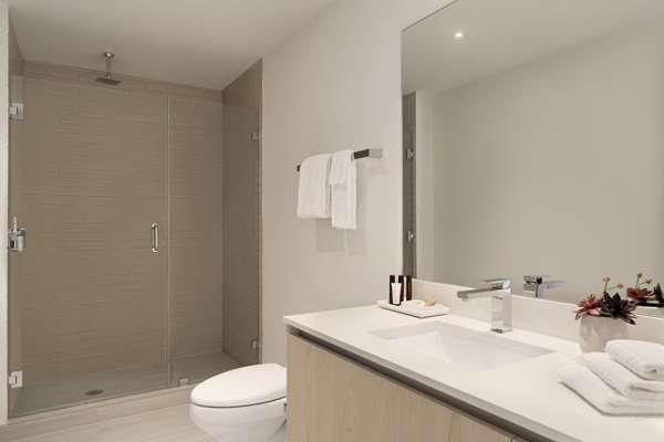 Suite - Hyde Beach House Hollywood