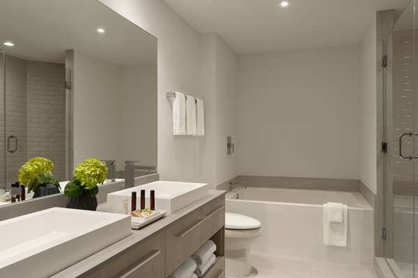 Suite - Hyde Beach House Hollywood