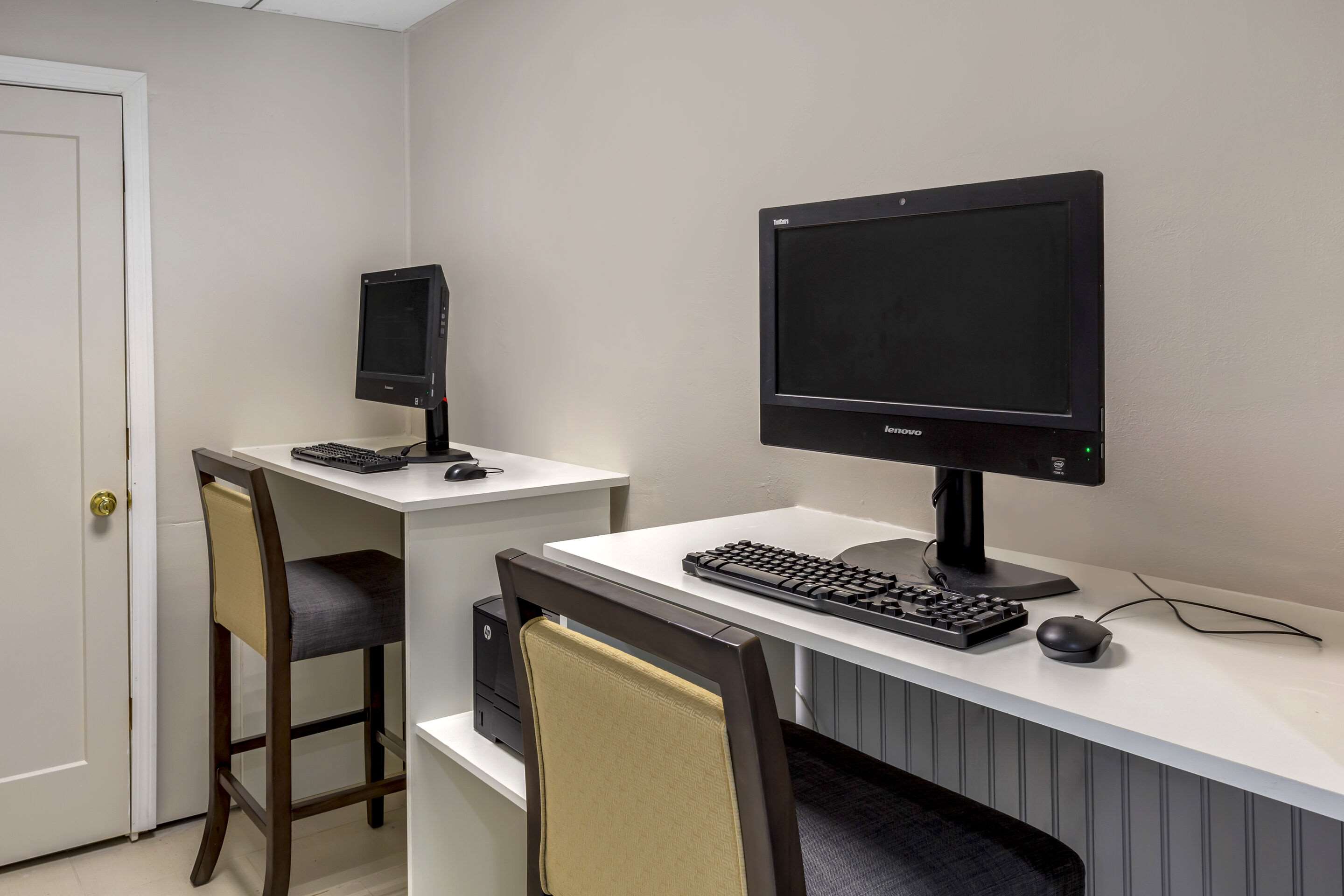 Business center | Comfort Inn Hyannis - Cape Cod