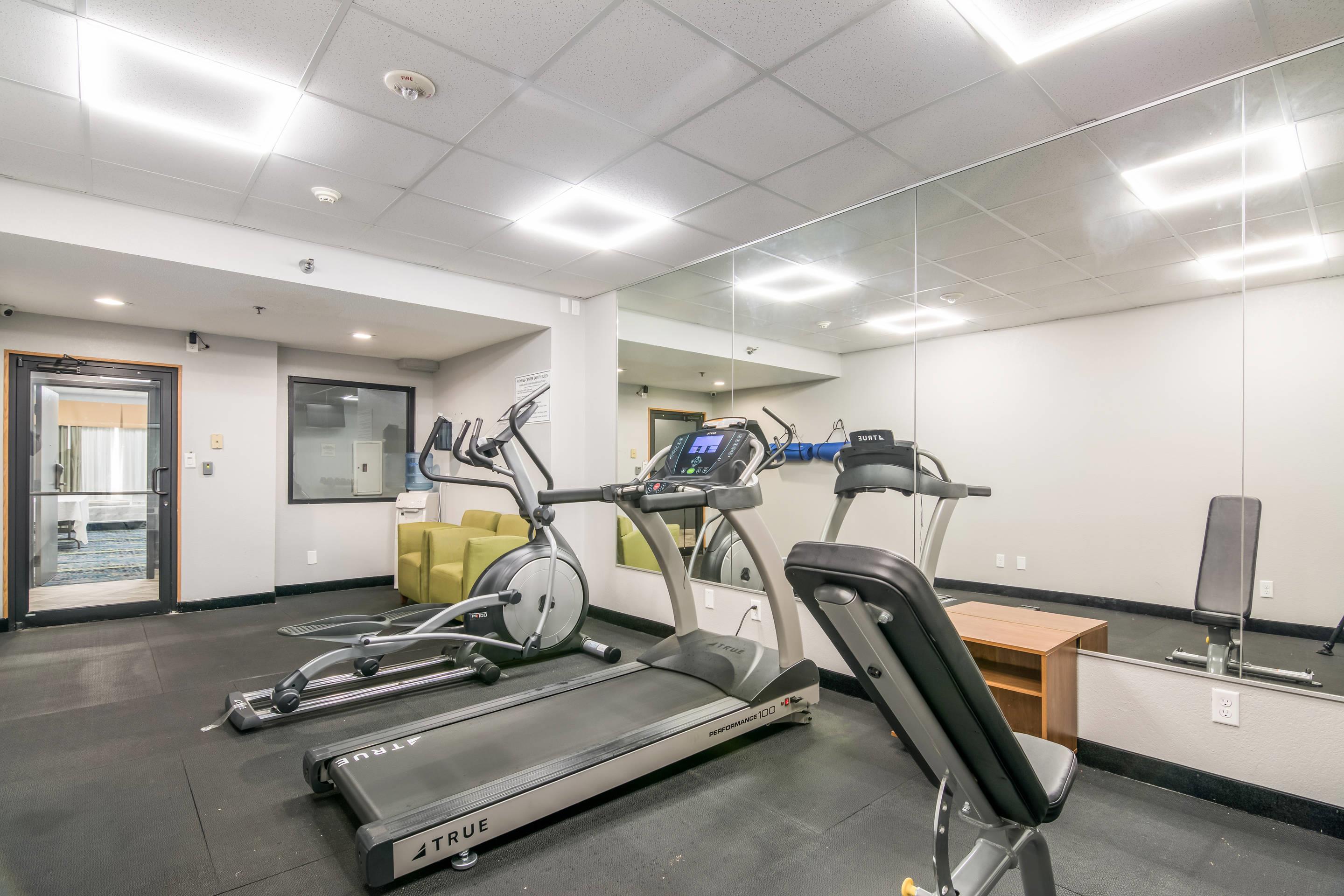 Fitness center | Quality Inn