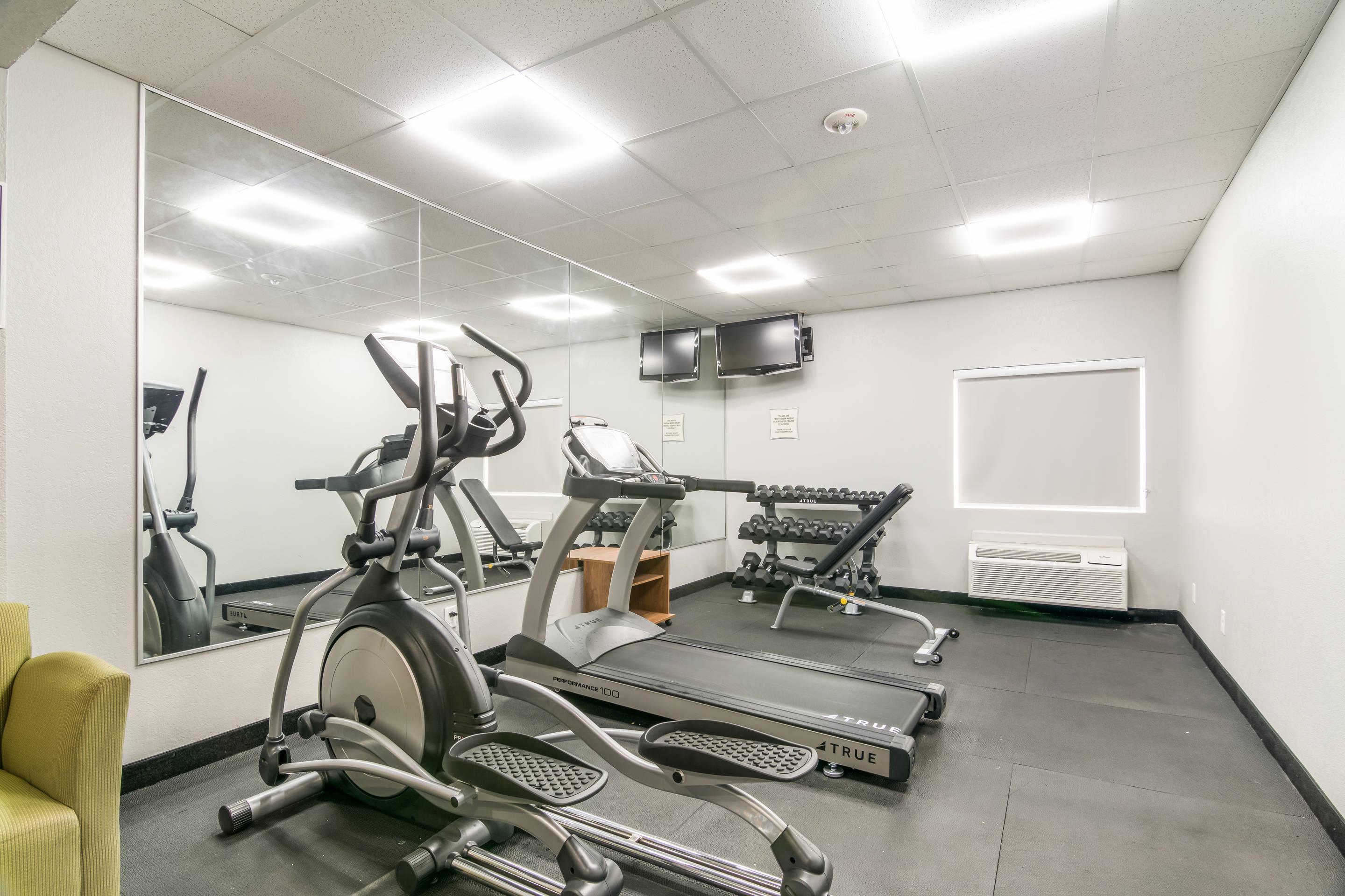 Fitness center | Quality Inn