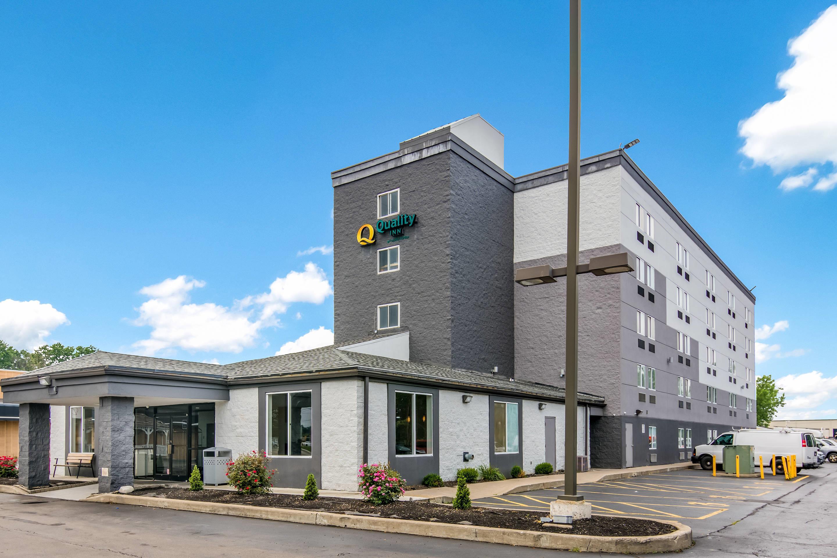 Hotel exterior | Quality Inn