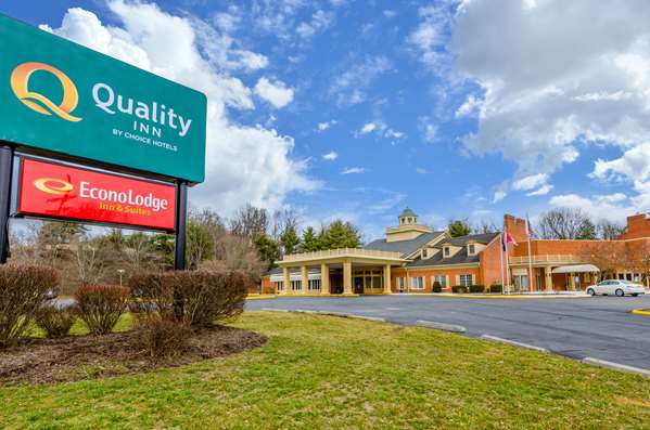 Exterior view - Quality Inn Radford