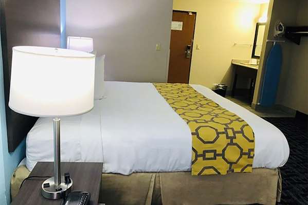  - Baymont Inn & Suites Joliet - I-80, Exit 130