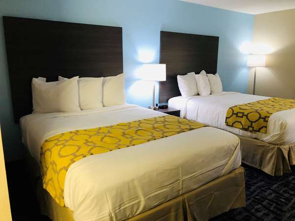  - Baymont Inn & Suites Joliet - I-80, Exit 130