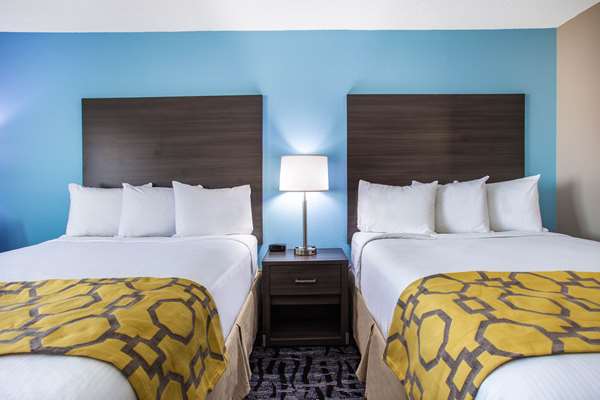  - Baymont Inn & Suites Joliet - I-80, Exit 130