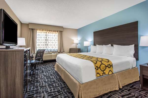  - Baymont Inn & Suites Joliet - I-80, Exit 130