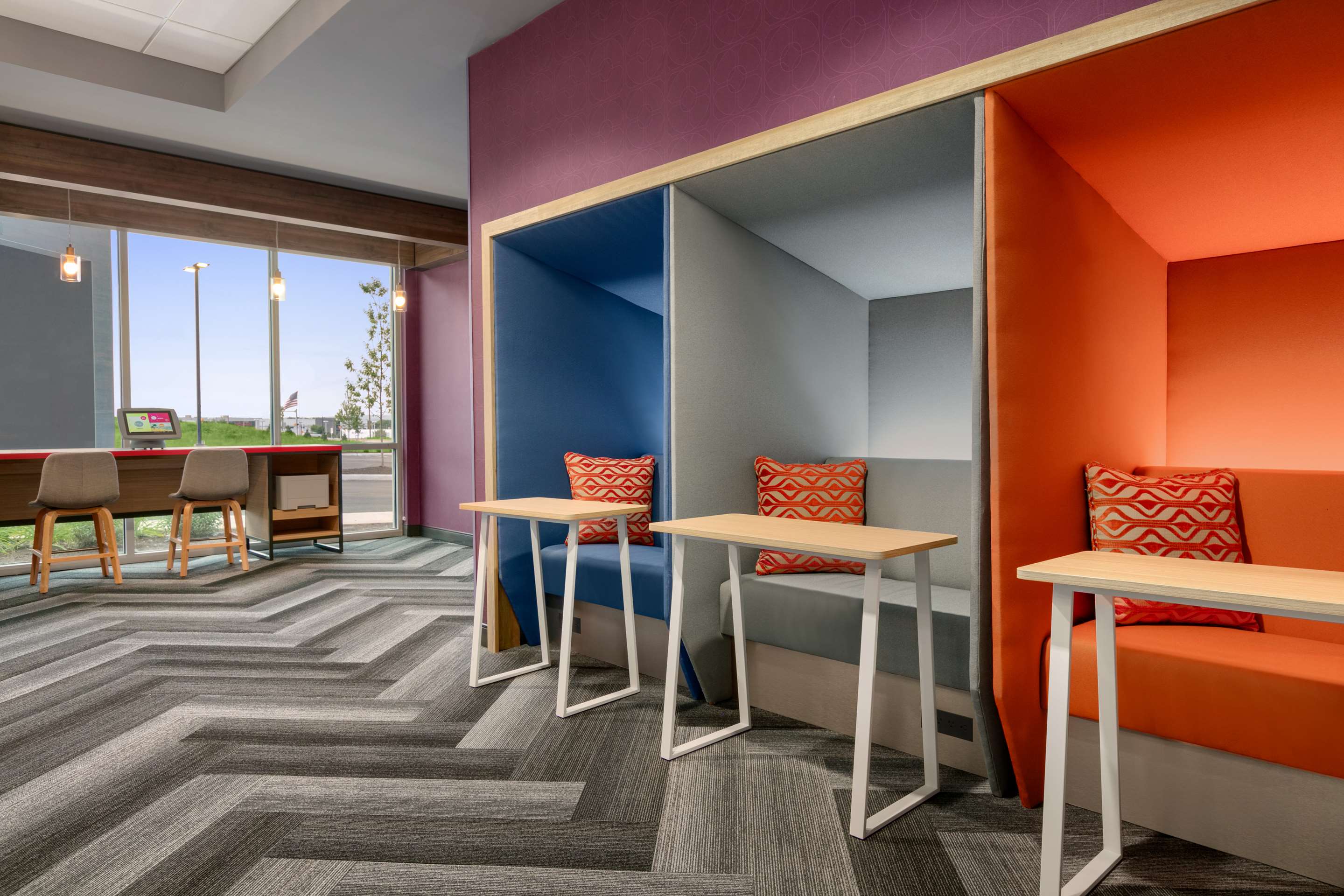 Lobby | Tru By Hilton Easton