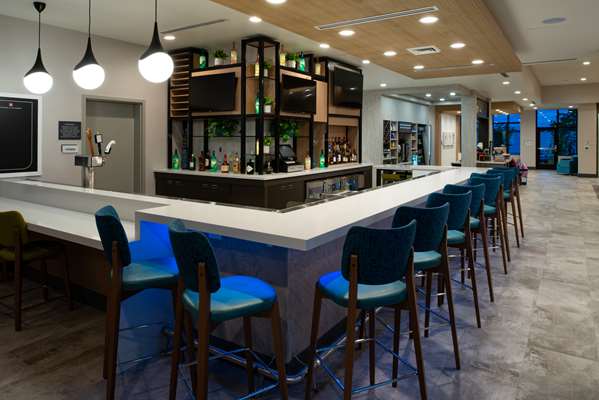 Bar - Hilton Garden Inn Lynnwood - I-55, Exit 181