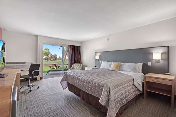  - Ramada Inn Holtville