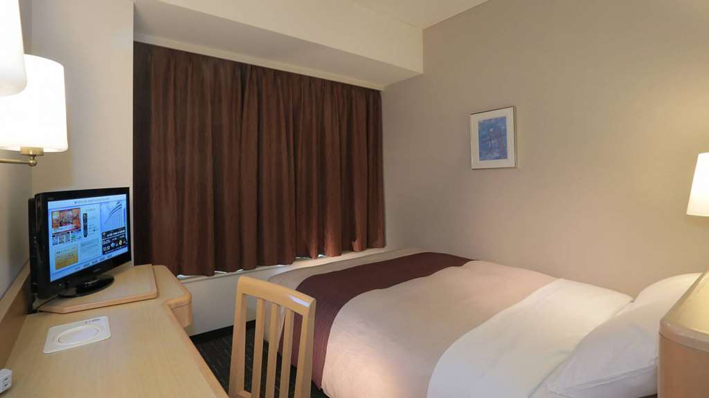 TOKYO BAY ARIAKE WASHINGTON-guestroom-Guest Room,On-Site.jpg