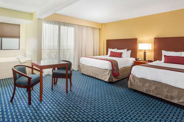  - Ramada Plaza Hotel Virginia Beach