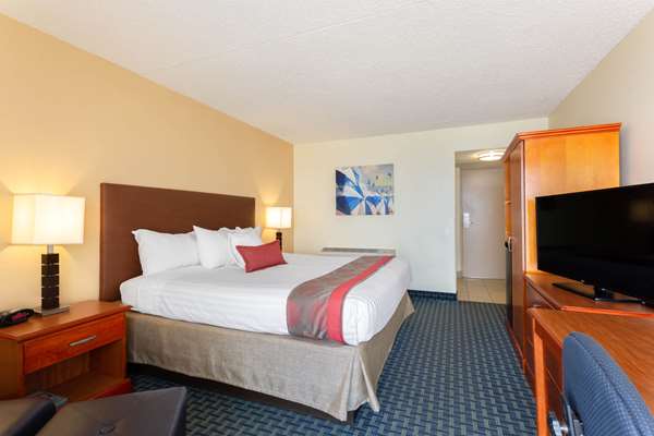 - Ramada Plaza Hotel Virginia Beach