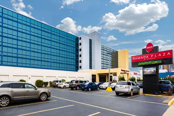 Exterior view - Ramada Plaza Hotel Virginia Beach