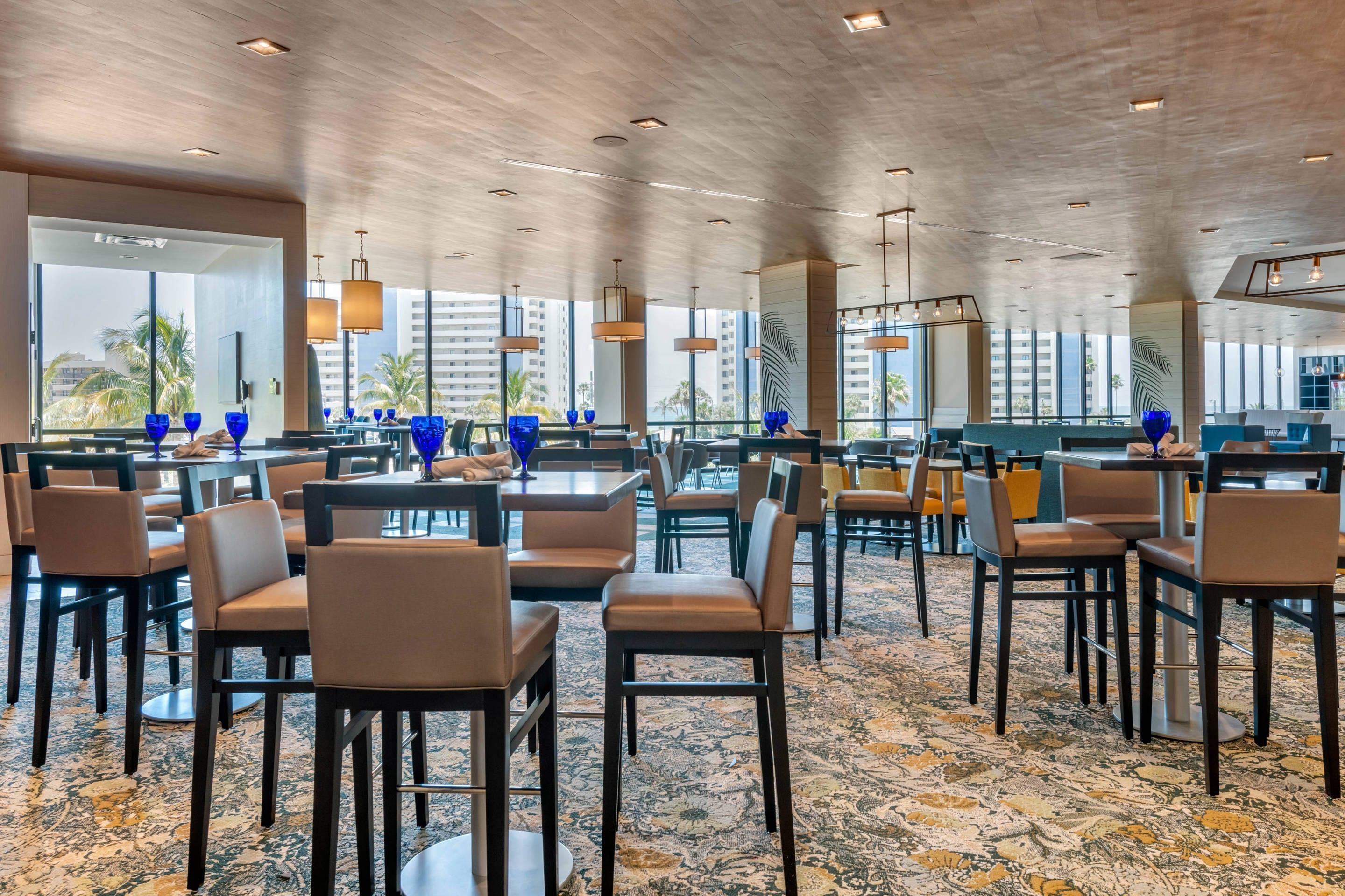 Dining room | Cambria Hotel St Petersburg-Madeira Beach Marina