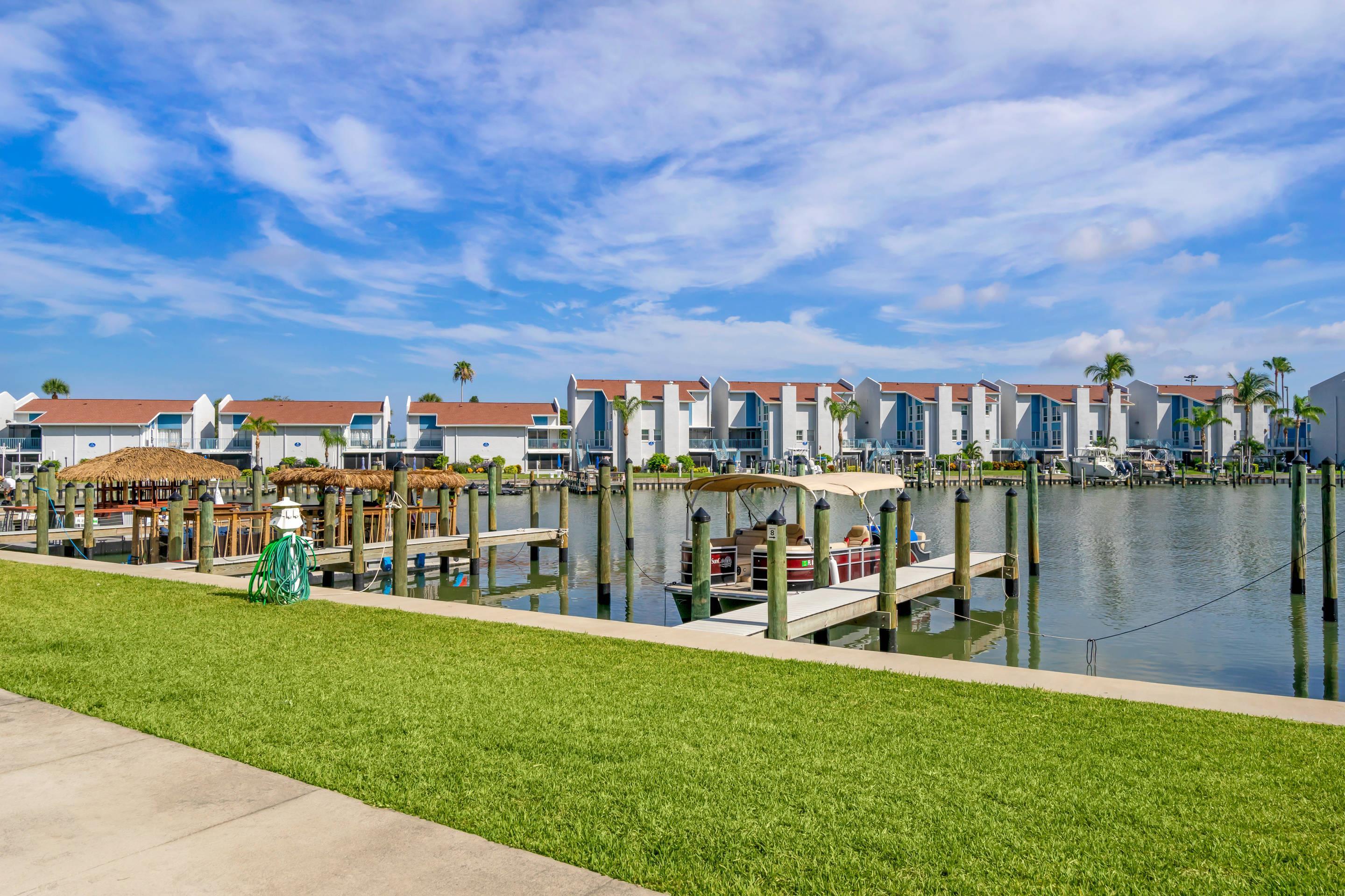 Dock | Cambria Hotel St Petersburg-Madeira Beach Marina